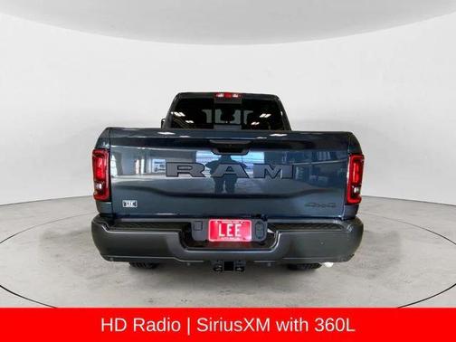 2026 RAM 2500 Tradesman Crew Cab 4x4 6'4' Box
