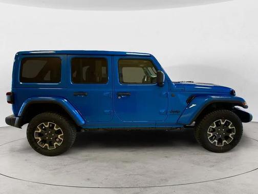 2025 Jeep Wrangler 4-Door Sahara 4x4