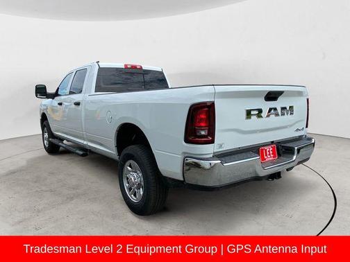 2025 RAM 2500 Tradesman Crew Cab 4x4 8' Box