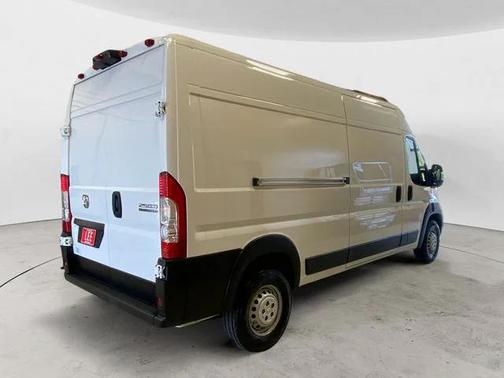 2025 RAM ProMaster 2500 Tradesman