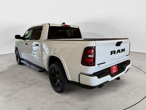 Bright White Clearcoat 2026 RAM 1500 Big Horn/Lone Star