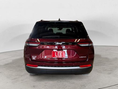 Velvet Red Pearlcoat 2026 Jeep Grand Cherokee Limited