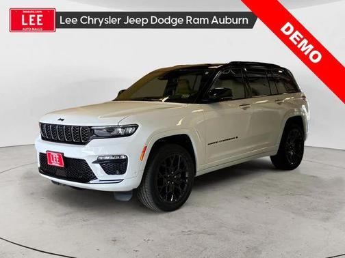 2025 Jeep Grand Cherokee Summit