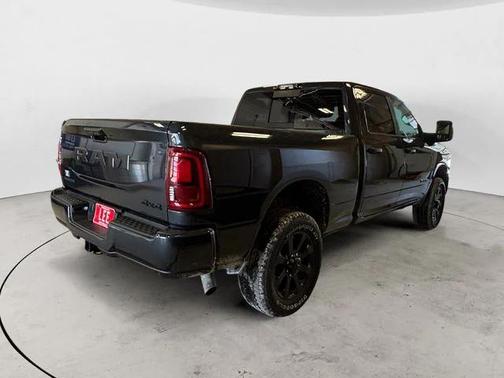 2026 RAM 2500 Big Horn Crew Cab 4x4 6'4' Box