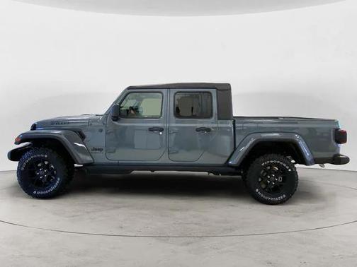 2026 Jeep Gladiator Willys 4x4