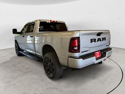 Silver Zynith 2026 RAM 2500 Big Horn Crew Cab 4x4 6'4' Box
