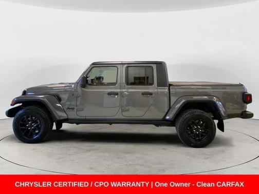 2022 Jeep Gladiator Altitude 4x4