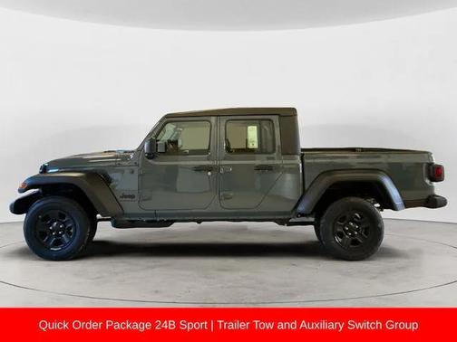 2026 Jeep Gladiator Sport