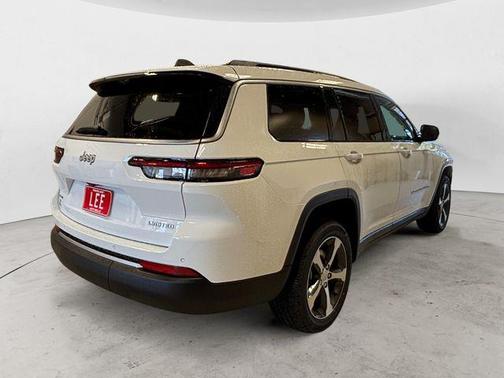 Bright White Clearcoat 2026 Jeep Grand Cherokee L Limited