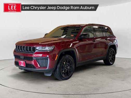 Velvet Red Pearlcoat 2026 Jeep Grand Cherokee Altitude