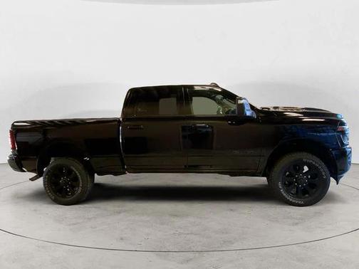 2026 RAM 2500 Laramie Crew Cab 4x4 6'4' Box