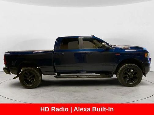 2022 RAM 2500 Big Horn Crew Cab 4x4 6'4' Box