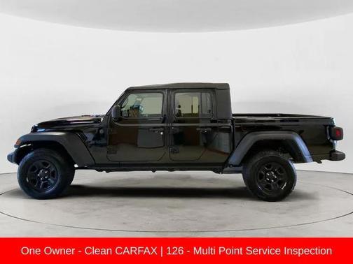 2022 Jeep Gladiator Sport
