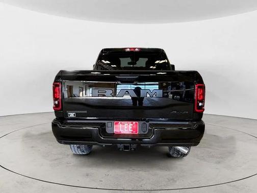 2026 RAM 2500 Big Horn Crew Cab 4x4 6'4' Box