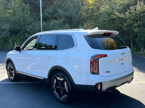 2023 Kia Telluride EX