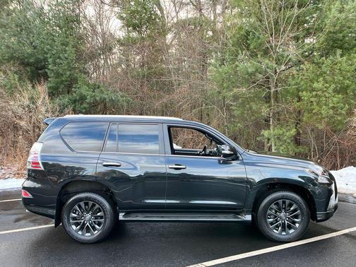 2023 Lexus GX 460 Premium