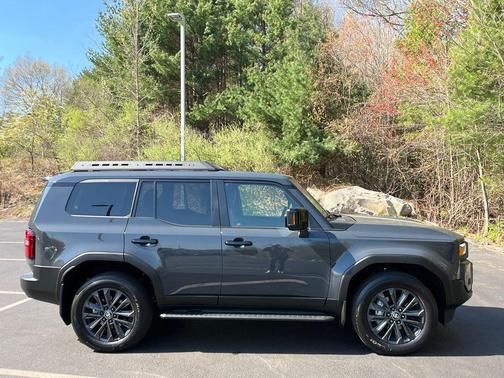 Underground 2026 Toyota Land Cruiser Base