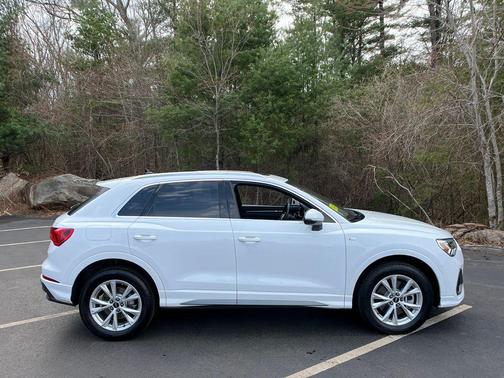 White 2025 Audi Q3 Premium 45 TFSI S line quattro Tiptronic
