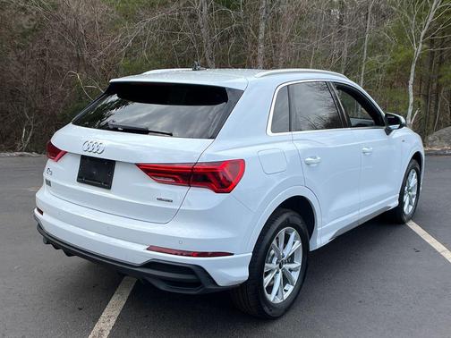 White 2025 Audi Q3 Premium 45 TFSI S line quattro Tiptronic