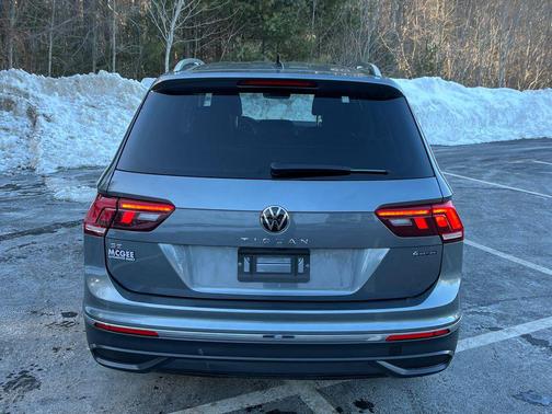 2024 Volkswagen Tiguan 2.0T SE 4MOTION