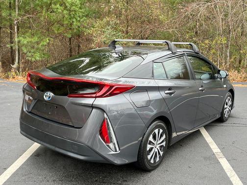 2022 Toyota Prius Prime LE