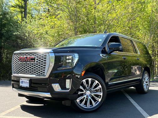 Onyx Black 2023 GMC Yukon XL Denali