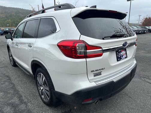 2022 Subaru Ascent Touring 7-Passenger