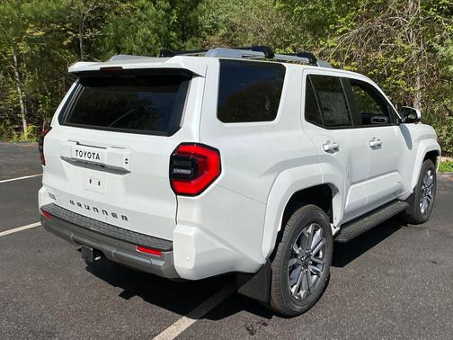 Wind Chill Pearl 2026 Toyota 4Runner Limited
