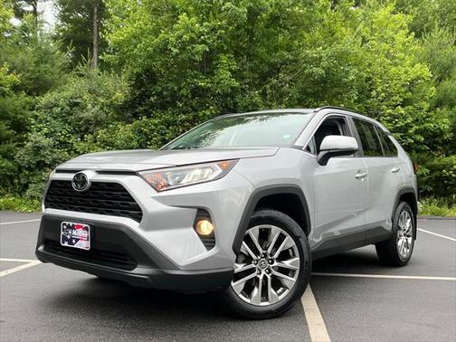 2019 Toyota RAV4 XLE Premium