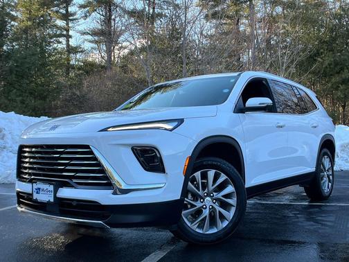 2025 Buick Enclave Preferred FWD