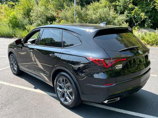 2022 Acura MDX A-Spec Package