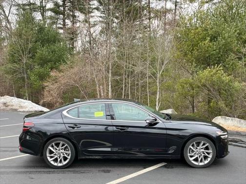 2022 Genesis G70 2.0T AWD