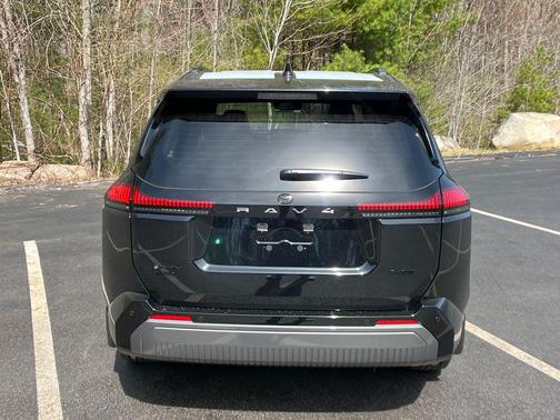 Midnight Black Metallic 2026 Toyota RAV4 SE