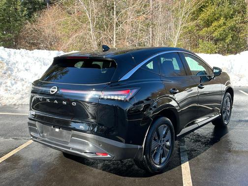 2025 Nissan Murano SL