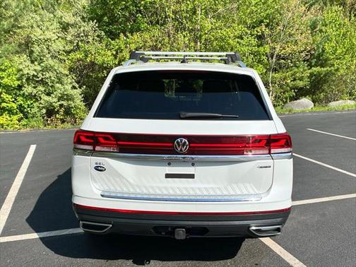 2024 Volkswagen Atlas 2.0T SEL