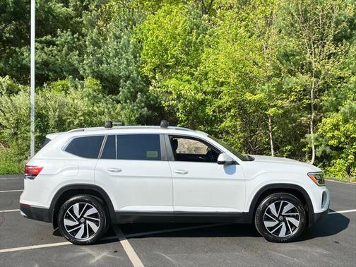 2024 Volkswagen Atlas 2.0T SEL