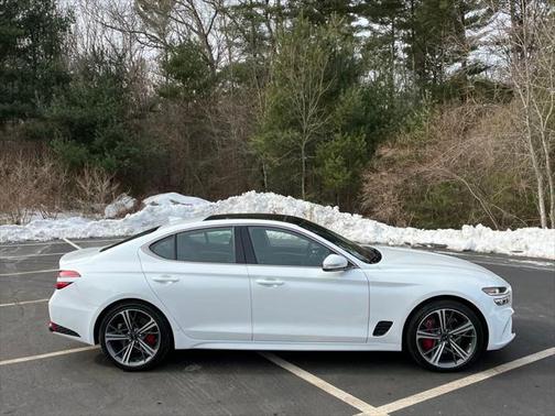2024 Genesis G70 2.5T AWD
