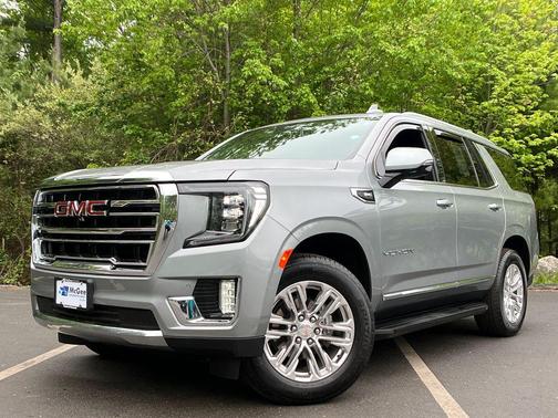 Sterling Metallic 2023 GMC Yukon SLT