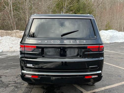 2023 Jeep Wagoneer L Series III 4x4