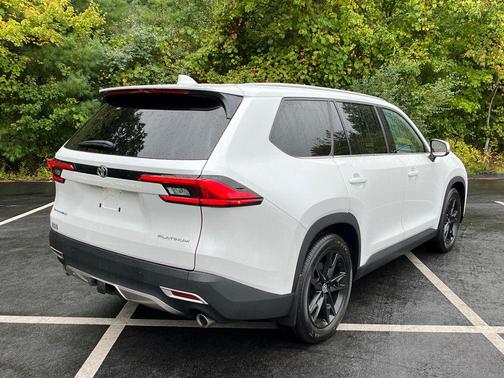 2024 Toyota Grand Highlander Hybrid Limited MAX