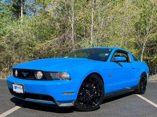 Grabber Blue 2012 Ford Mustang GT Premium