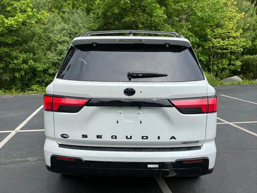 2025 Toyota Sequoia Platinum