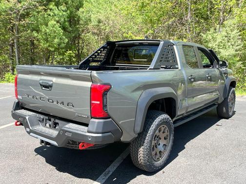 Bronze 2026 Toyota Tacoma Hybrid Trailhunter