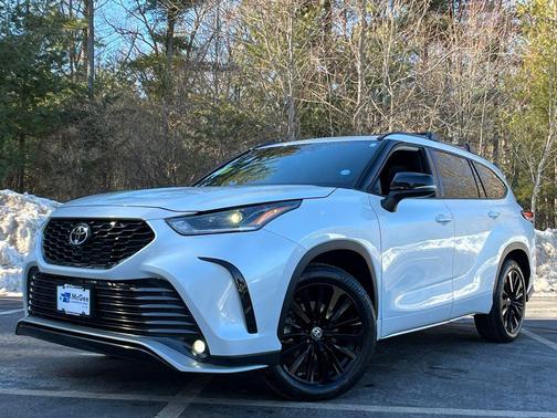 2023 Toyota Highlander XSE