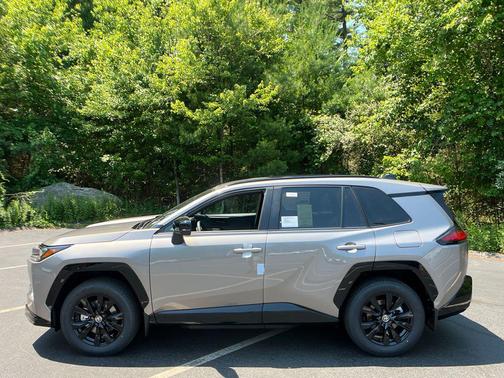 Meteor Shower 2026 Toyota RAV4 Plug-In Hybrid SE