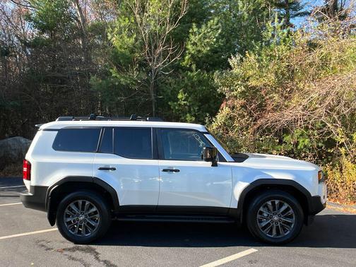 2025 Toyota Land Cruiser Base