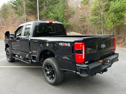 2023 Ford F-250 XL