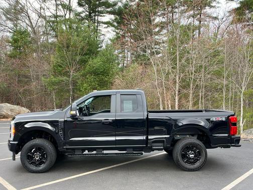 2023 Ford F-250 XL