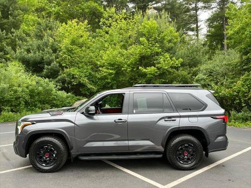 2025 Toyota Sequoia Base