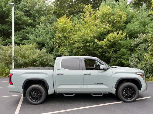 2022 Toyota Tundra Limited